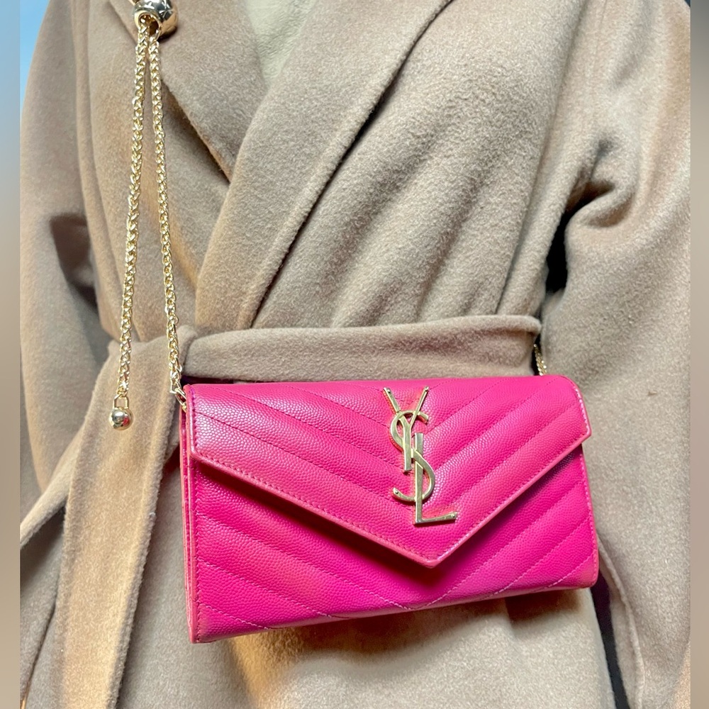 Authentic YSL Saint Laurent Leather V stitch Bifold Long Wallet (D7084)